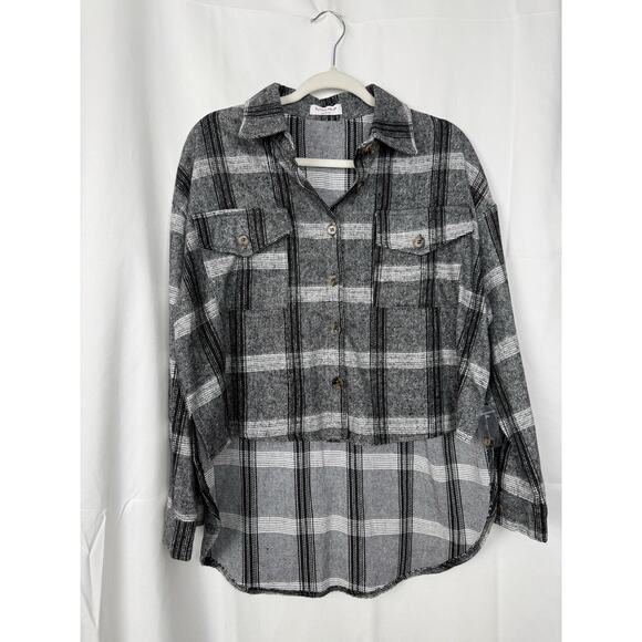 Butter Melon Womens Plaid High-Low Button Down Top Sm Gray Black Flannel Shacket - Picture 2 of 8